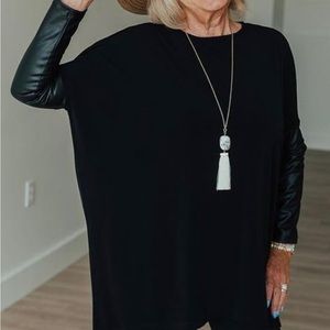 EUC Clara SUNWOO XL Tunic Black